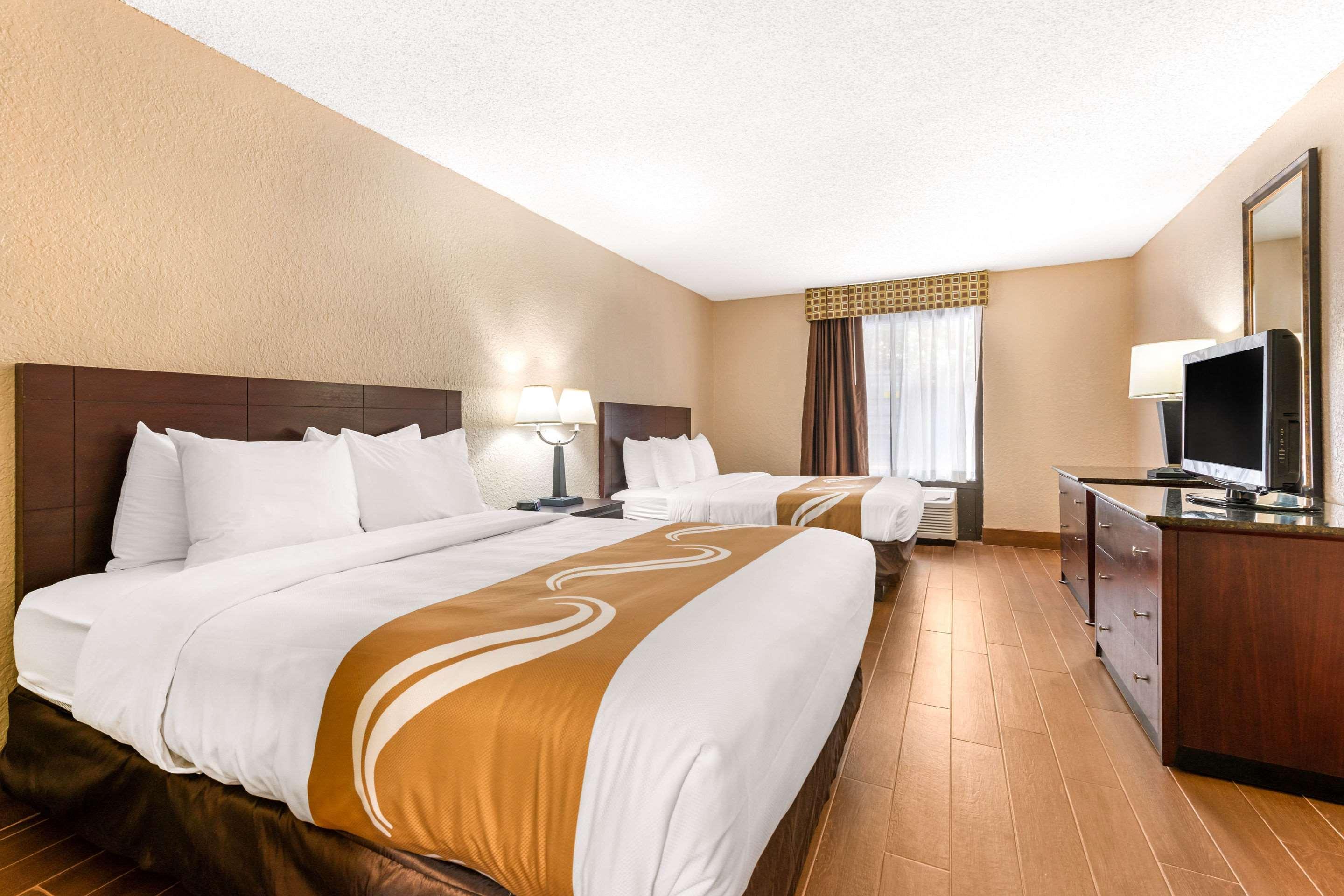 Quality Inn & Suites Orlando Airport Esterno foto