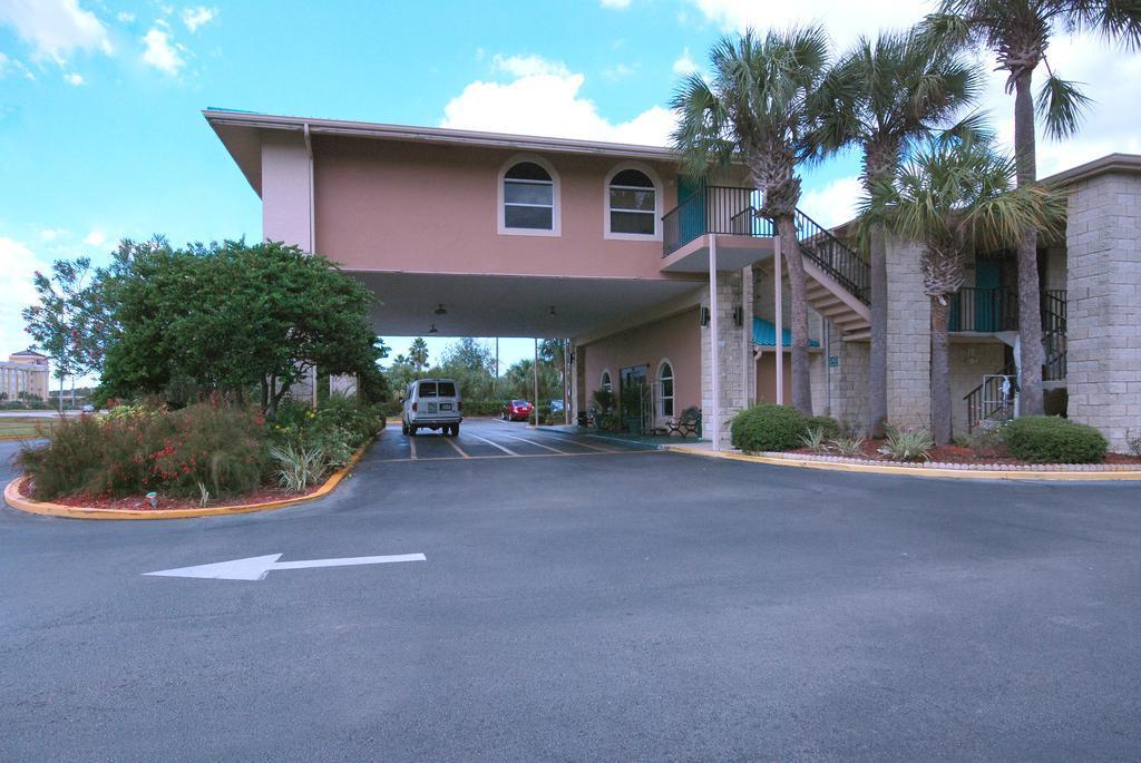 Quality Inn & Suites Orlando Airport Esterno foto