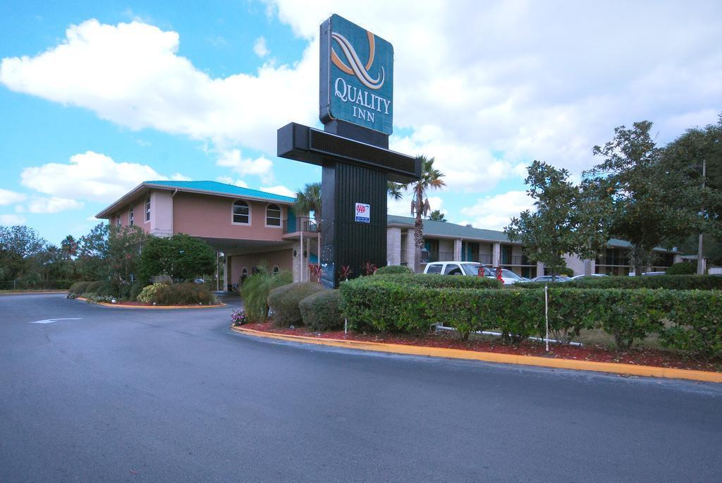 Quality Inn & Suites Orlando Airport Esterno foto