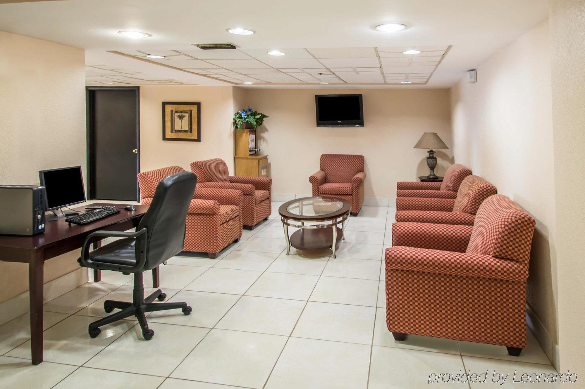 Quality Inn & Suites Orlando Airport Esterno foto