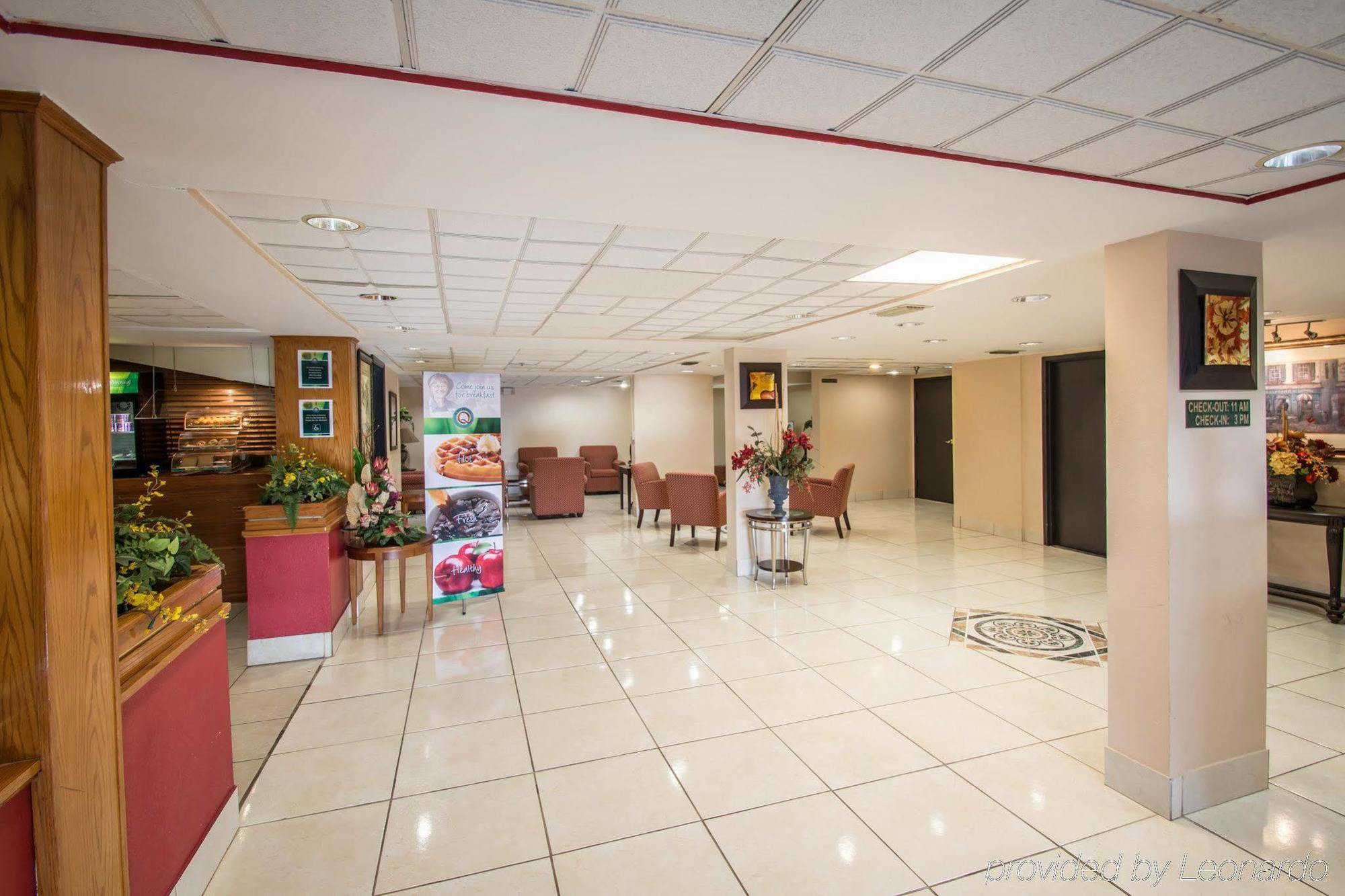 Quality Inn & Suites Orlando Airport Esterno foto